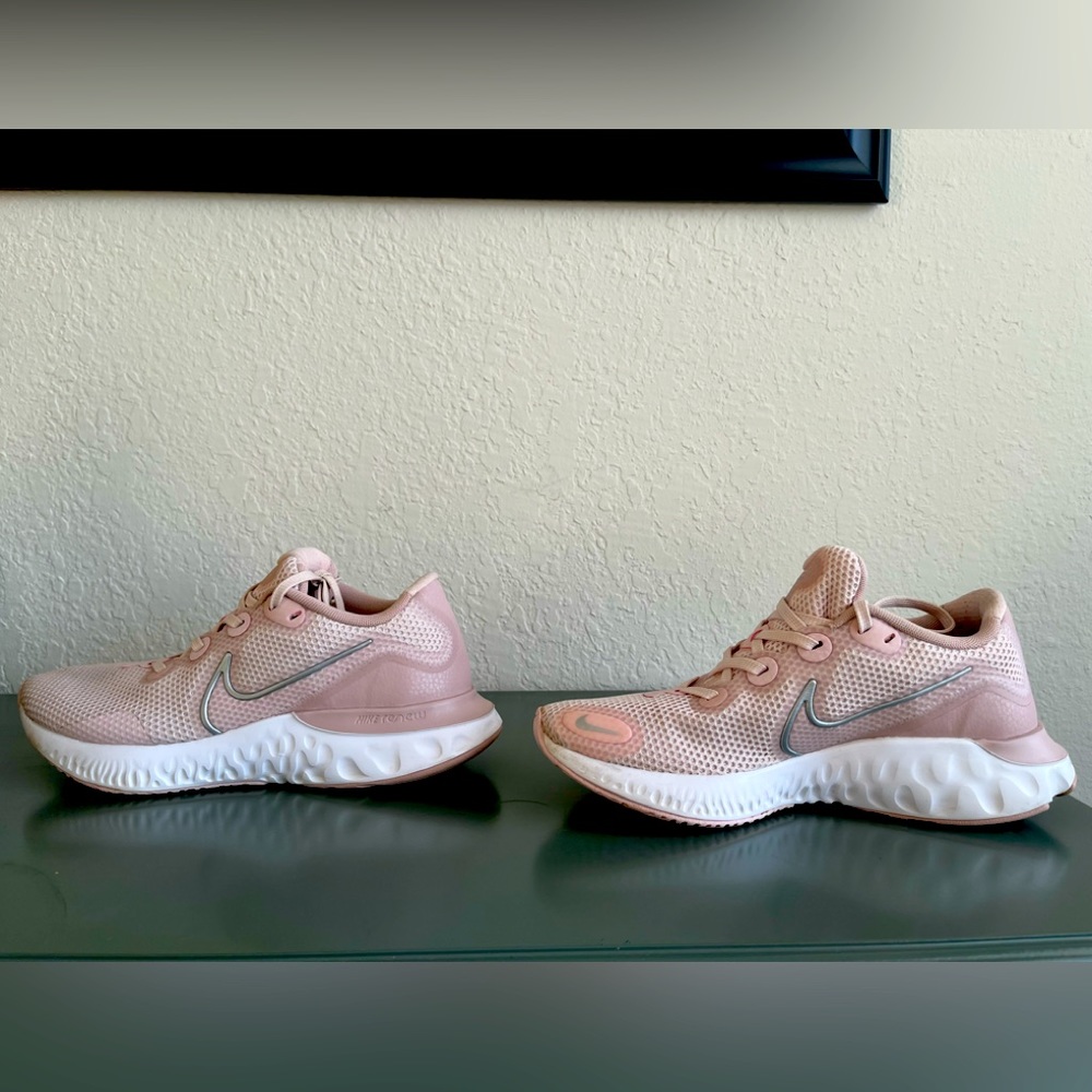 Nike Renew Women’s Running Shoes